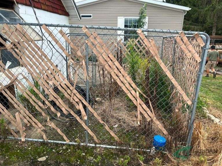 Dog kennel gates image