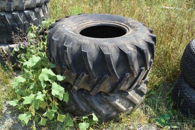 16.5L-16.1 Tires image