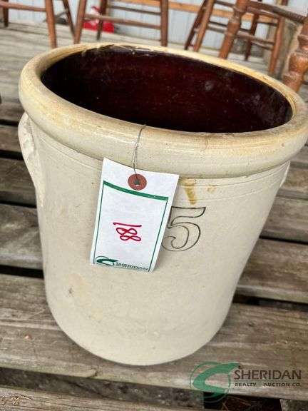 5 gallon Crock image