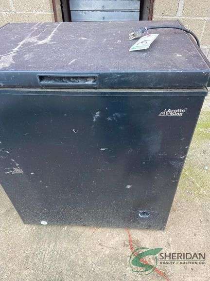 Chest Freezer image