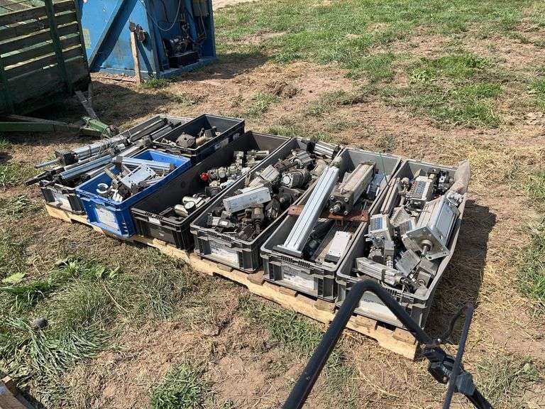 air valves and cylinders assortment, row:8 image