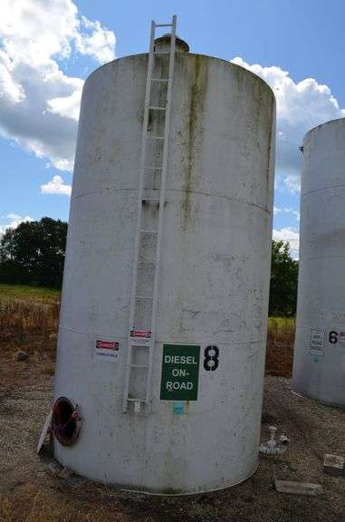 12,000 Gallon Diesel Fuel Tank image