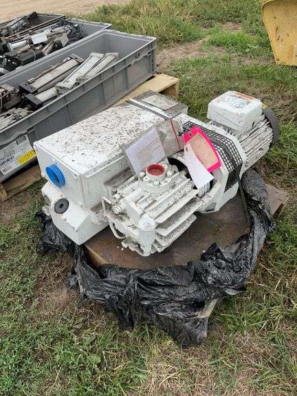 Vacuum pump, row:8 image
