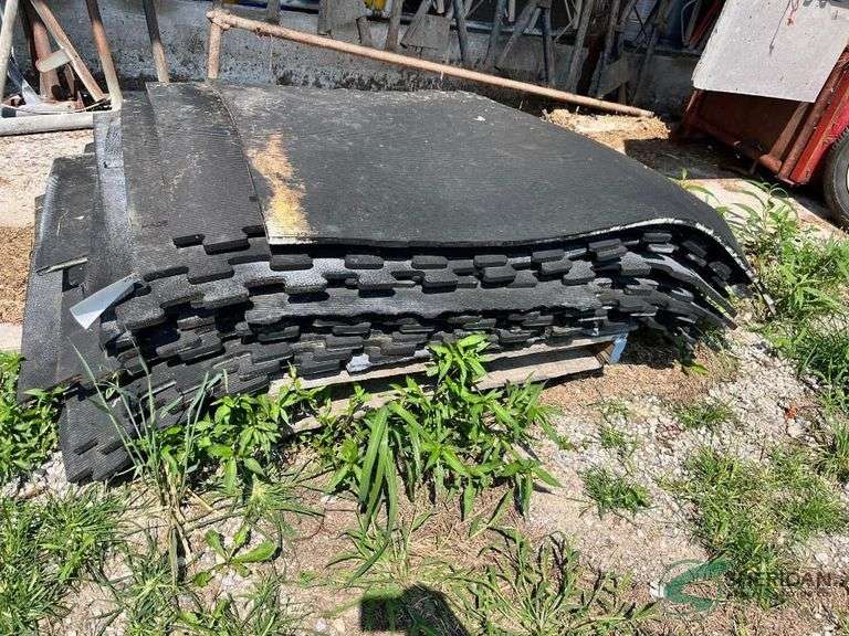 Stall Mats image
