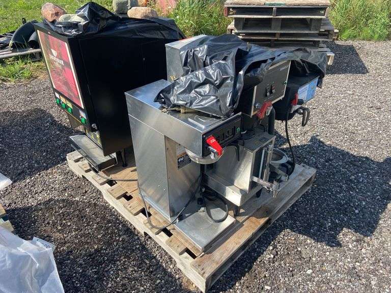 4 commercial coffee machines