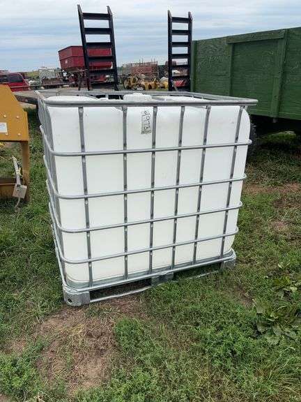 275 gallon tote, owner states clean, row:9 image