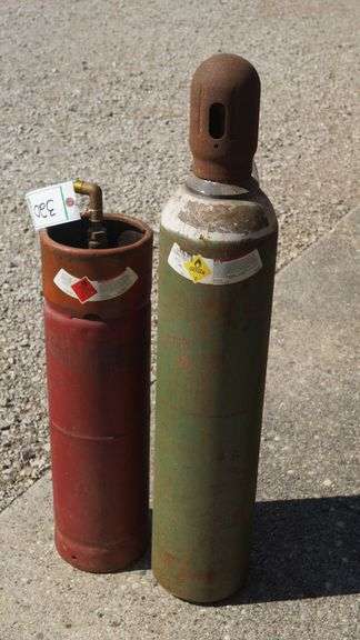 Oxygen / Acetylene Tanks - Small image