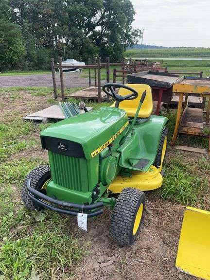 Restored 1968 John Deere 110 garden tractor with Model #39 mower, K & M, row:4 image