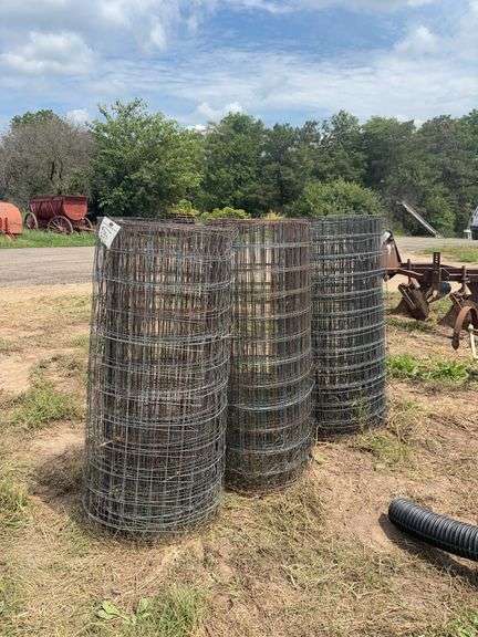 (3) Rolls of fence, row:6 image