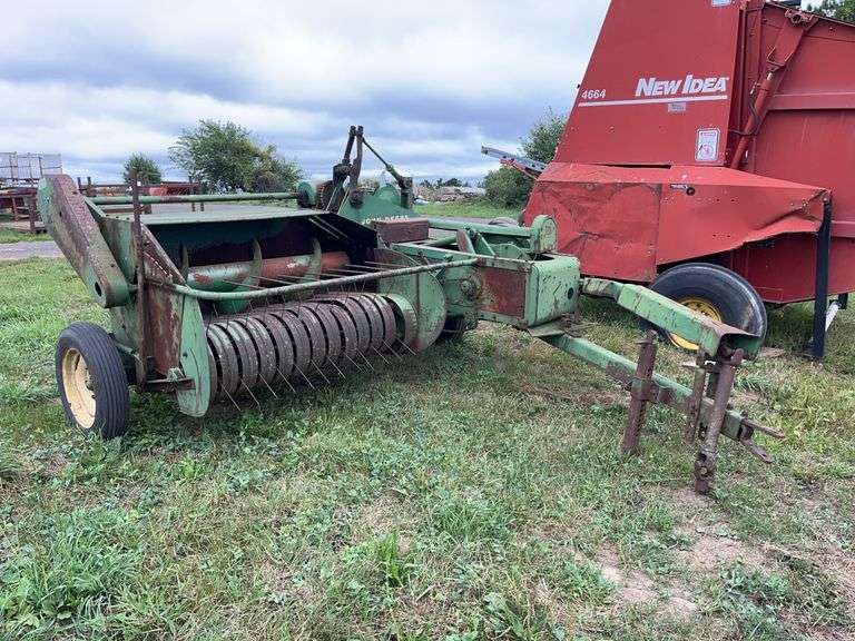 John Deere 14T baler, row:3 image