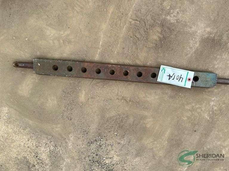 Hitch bar for 3 point image