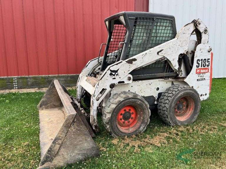 Bobcat S185 Skid Steer Loader image