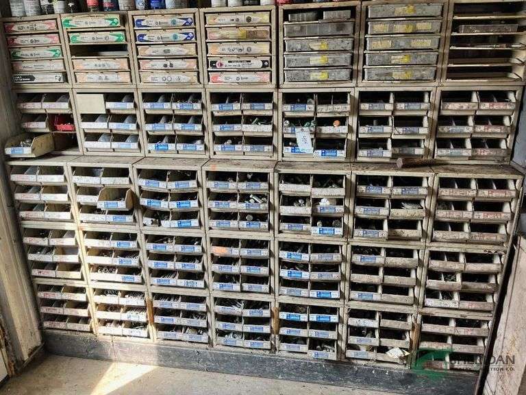 Stackable hardware bins and contents - Large Unit image