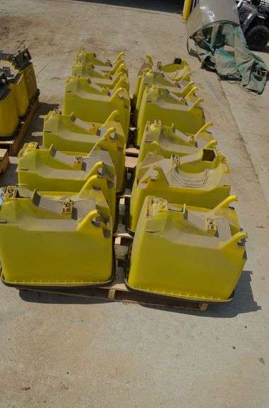 John Deere seed boxes image