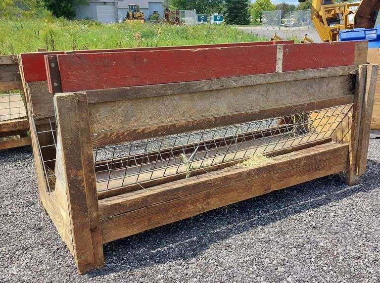 Sheep Feeder image