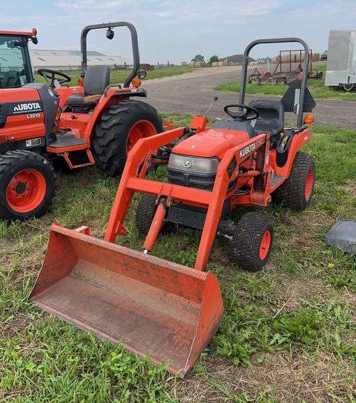Kubota BX2200 with LA211 loader, K, row:1 image