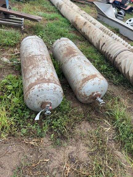 (2) 100 lb propane tanks, row:5 image