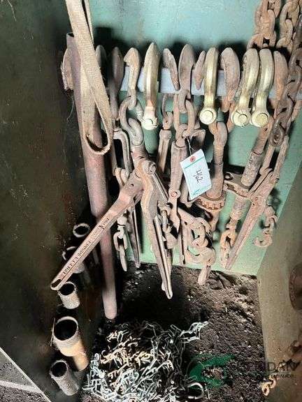Chain Binders image