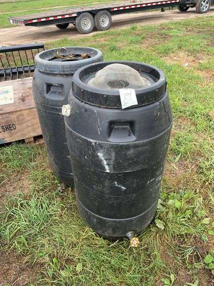 (2) rain barrels 55 gallon, row:7 image