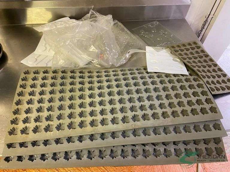 Maple Candy Molds image