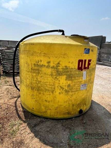 QLF Liquid Tank and hose image