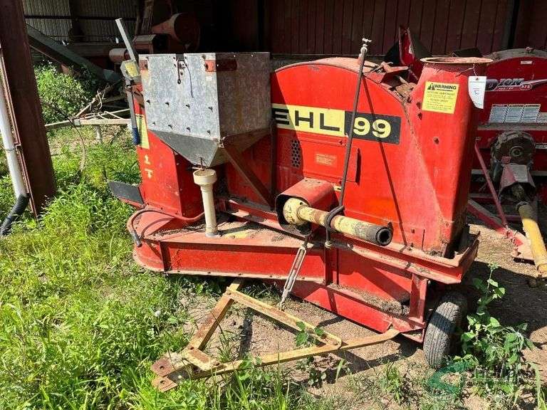 Gehl 99 Silo Blower image