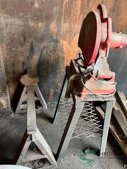 Milwaukee 14" Abrasive cut off saw with stand and saw horse image