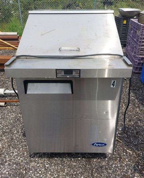 Commercial Prep Cooler image