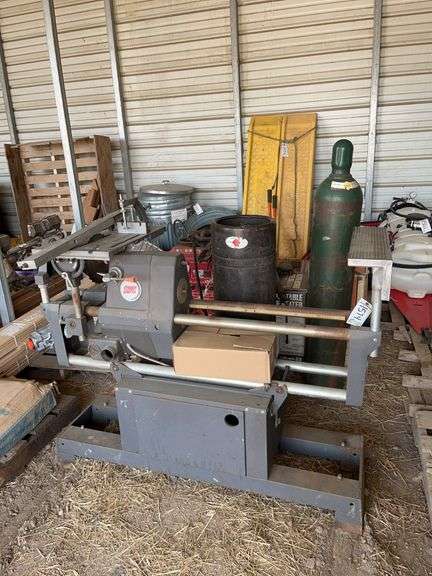 Shop smith, Kerosene heater, Arc welder, fish smoker, acetylene tanks, & hoses for torch, row:8 image
