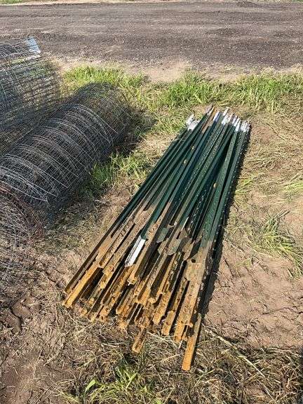 (50) Steel posts 6' long, row:4 image