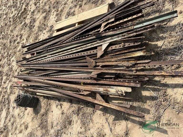 Pallet of T-Posts image