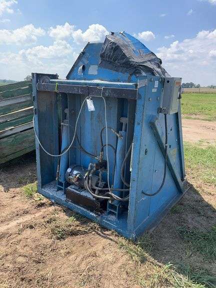 Box tipper, row:8 image