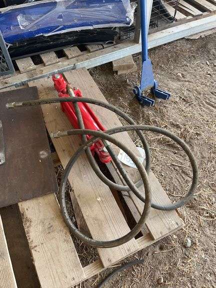 Hydraulic implement cylinder, bldg:green image