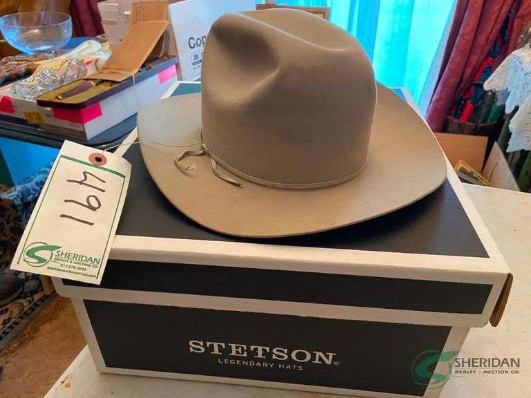 Felt Stetson hat with box image