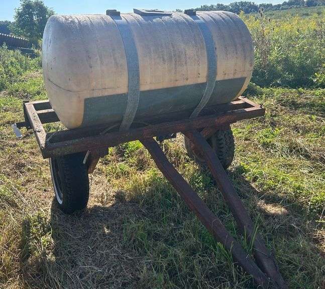 200 Gallon Tank on Trailer image