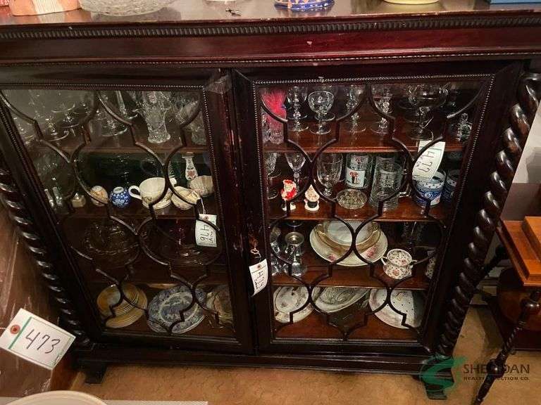 China cabinet image