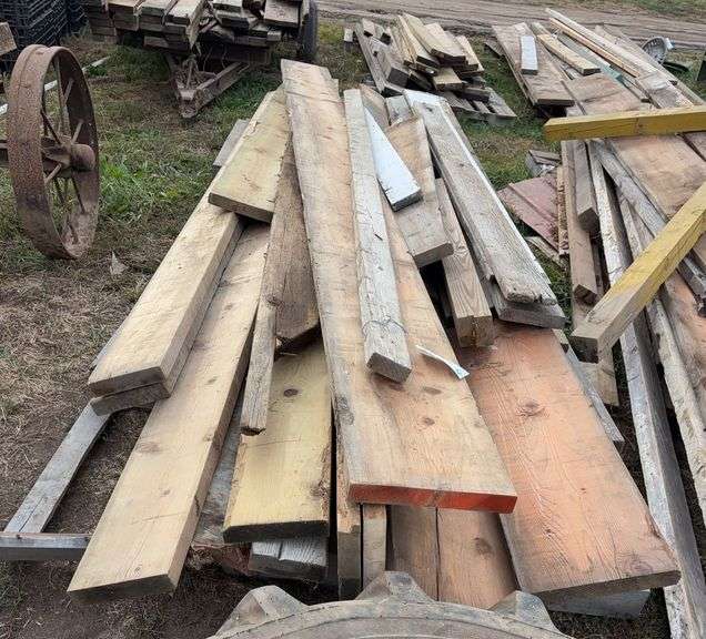 2 x 12 x 14 & 32 x 10 x 12 misc. wood, row:7 image