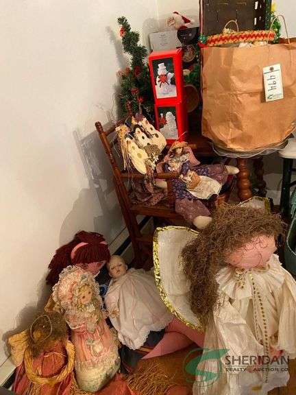 Numerous decorations image