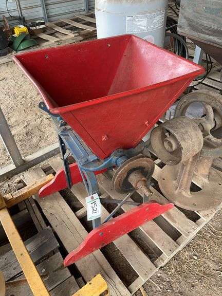 Burrmill 6" international grinder, bldg:green image