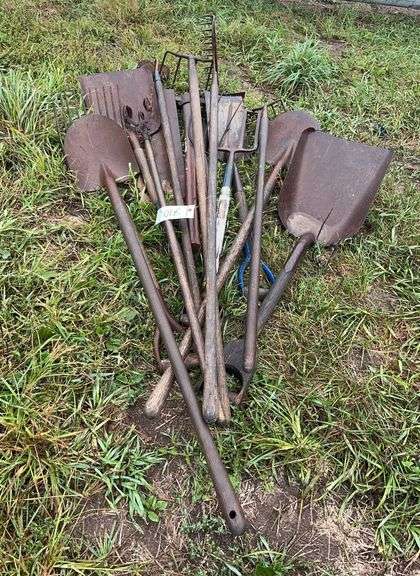 Lot of hand tools, row:8 image