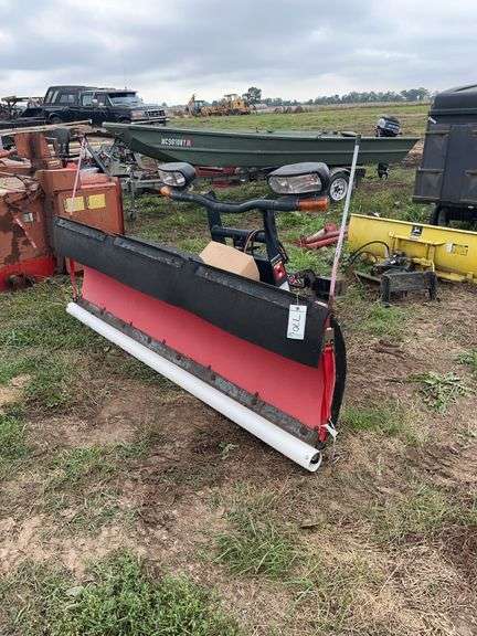 Boss snow blade 7'6" with mount, row:7 image