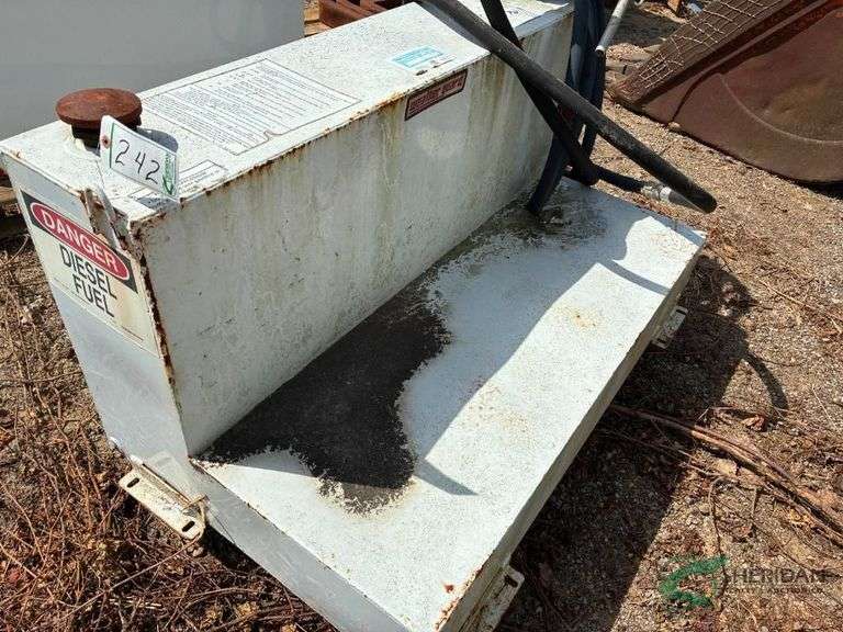 Fuel Tank with Electric Pump image