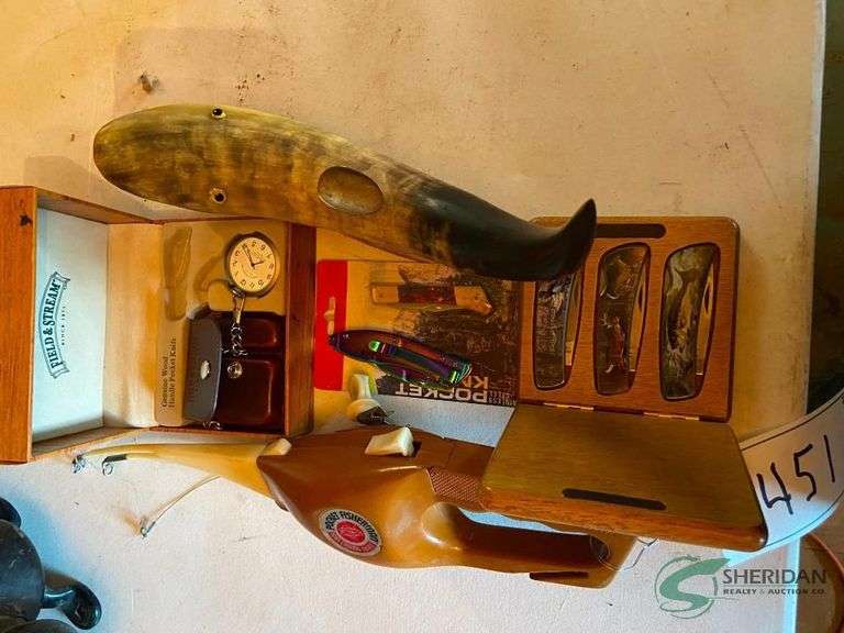 Collectible knives and more image