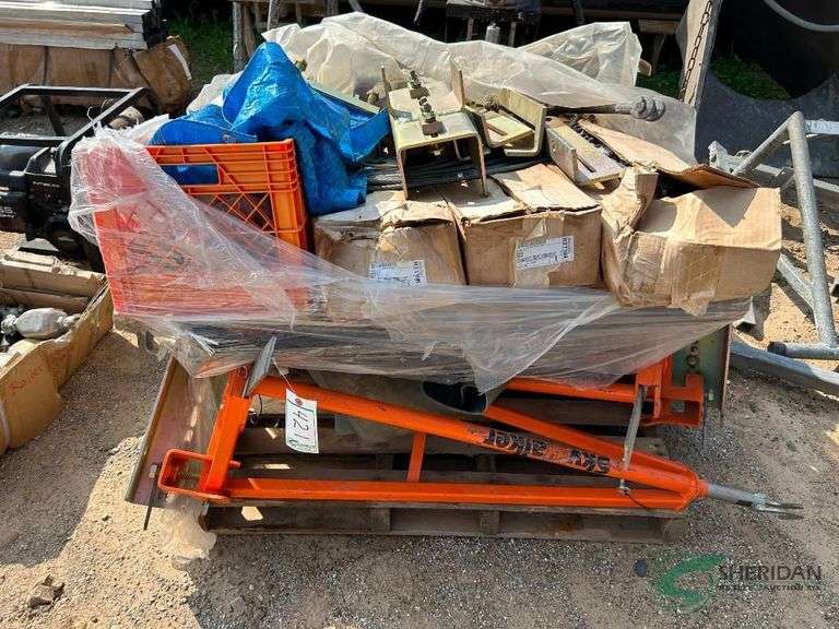 Contents of Pallet Skywalker Safety Lines -like new image