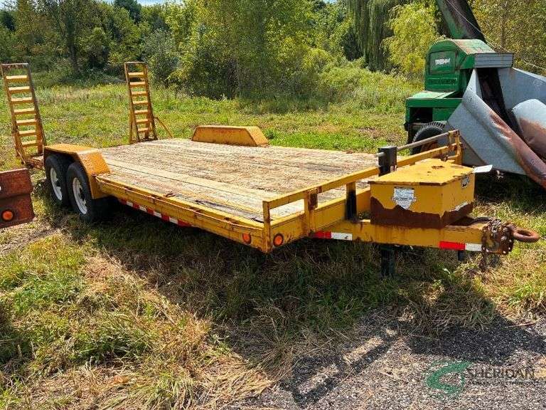 2012 18ft deck 2 ft dove tail equipment trailer image