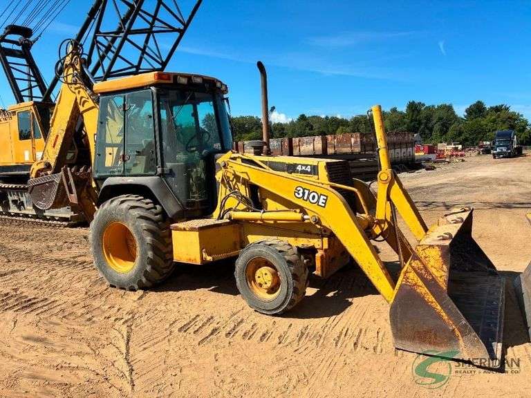 1998 John Deere 310E Backhoe Loader image
