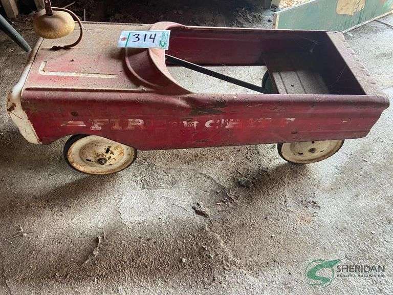Vintage peddle car fire truck image