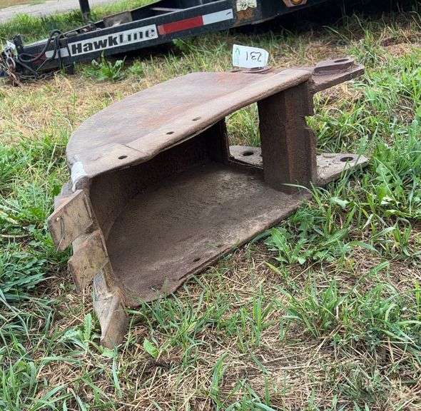 12" backhoe bucket, row:2 image