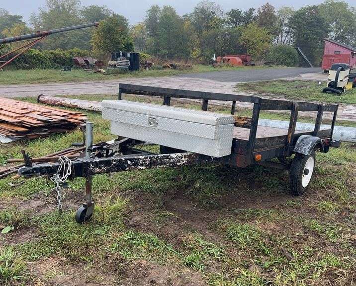 4' x 8' 1 axle trailer, row:8 image