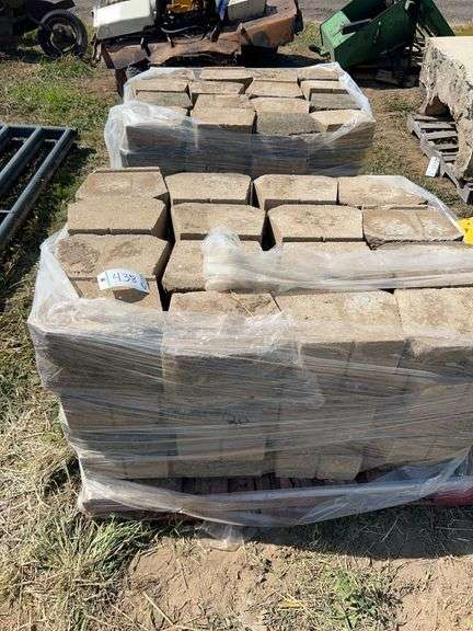 (2) Pallets of landscape bricks- (80) on each pallet, row:4 image